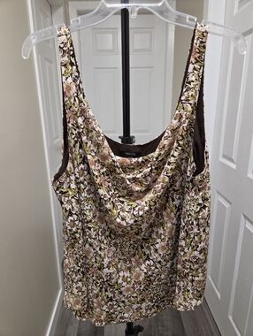 RW&CO. Floral Printed Top